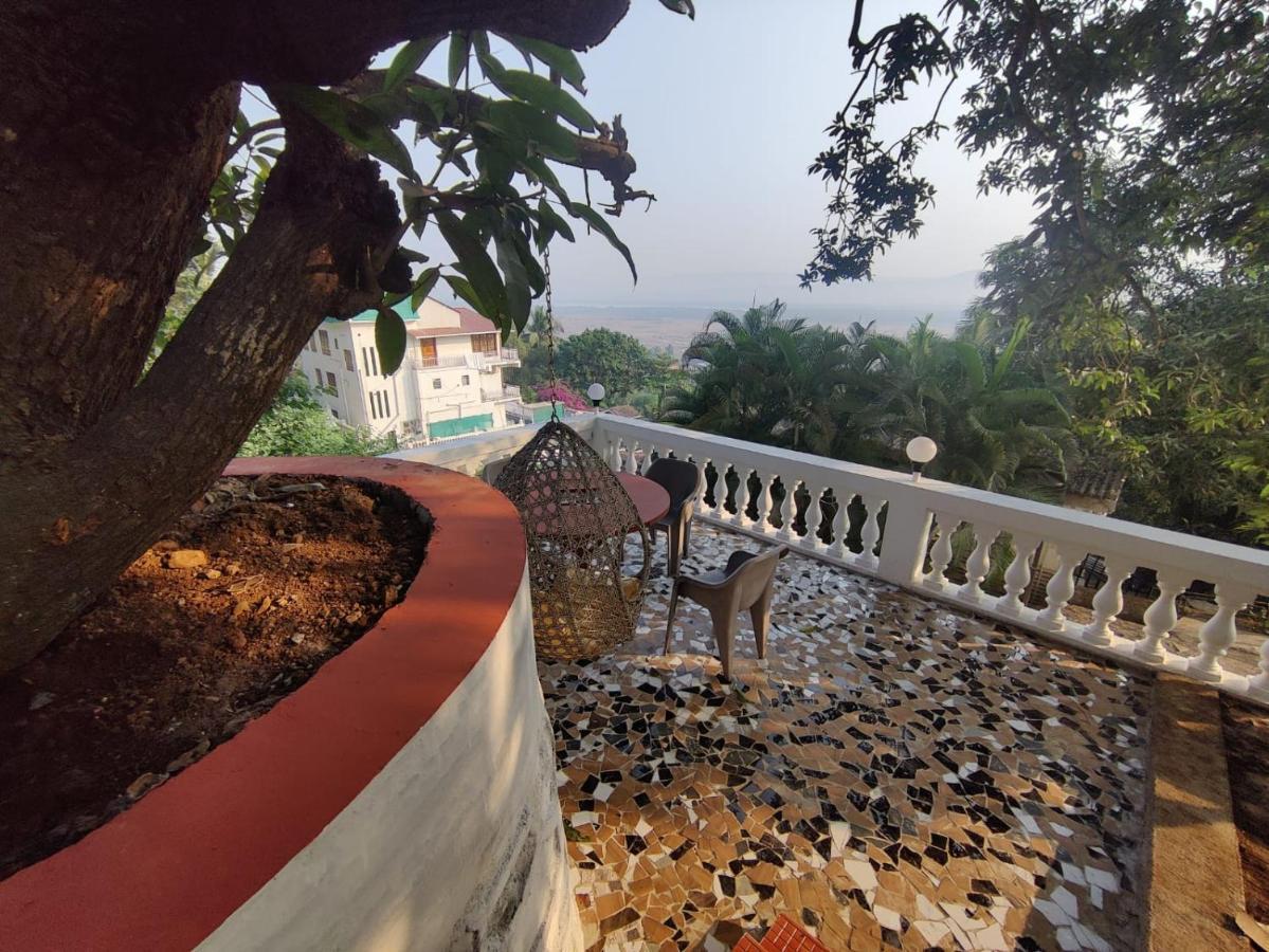 Whitehouse Homestay By Oxystays Hospitality Alībāg Dış mekan fotoğraf