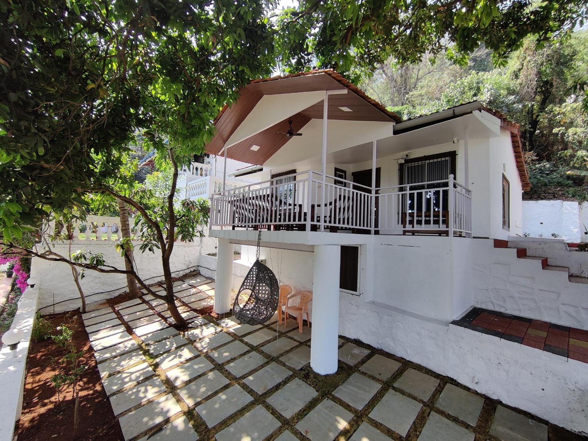Whitehouse Homestay By Oxystays Hospitality Alībāg Dış mekan fotoğraf