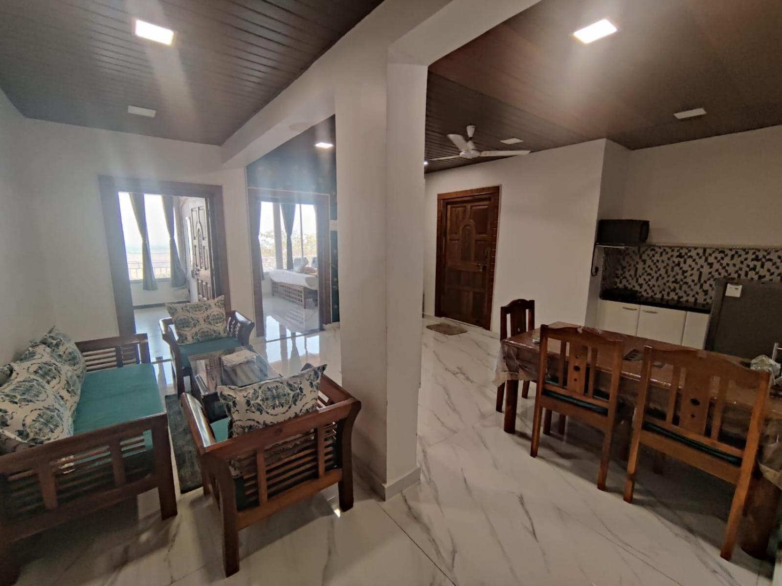 Whitehouse Homestay By Oxystays Hospitality Alībāg Dış mekan fotoğraf