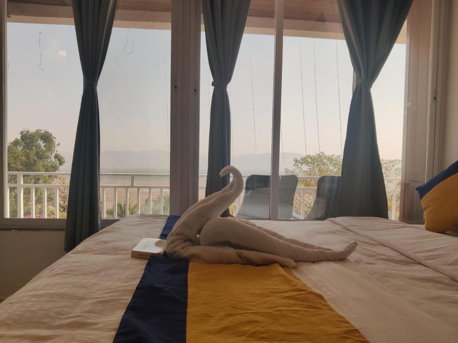 Whitehouse Homestay By Oxystays Hospitality Alībāg Dış mekan fotoğraf
